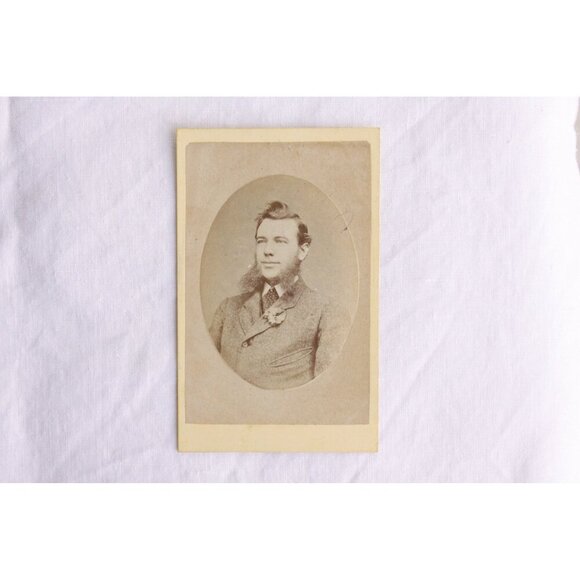 Antique British CDV W Simmons Buckingham, epic mutton chops vintage carte de - Picture 2 of 4